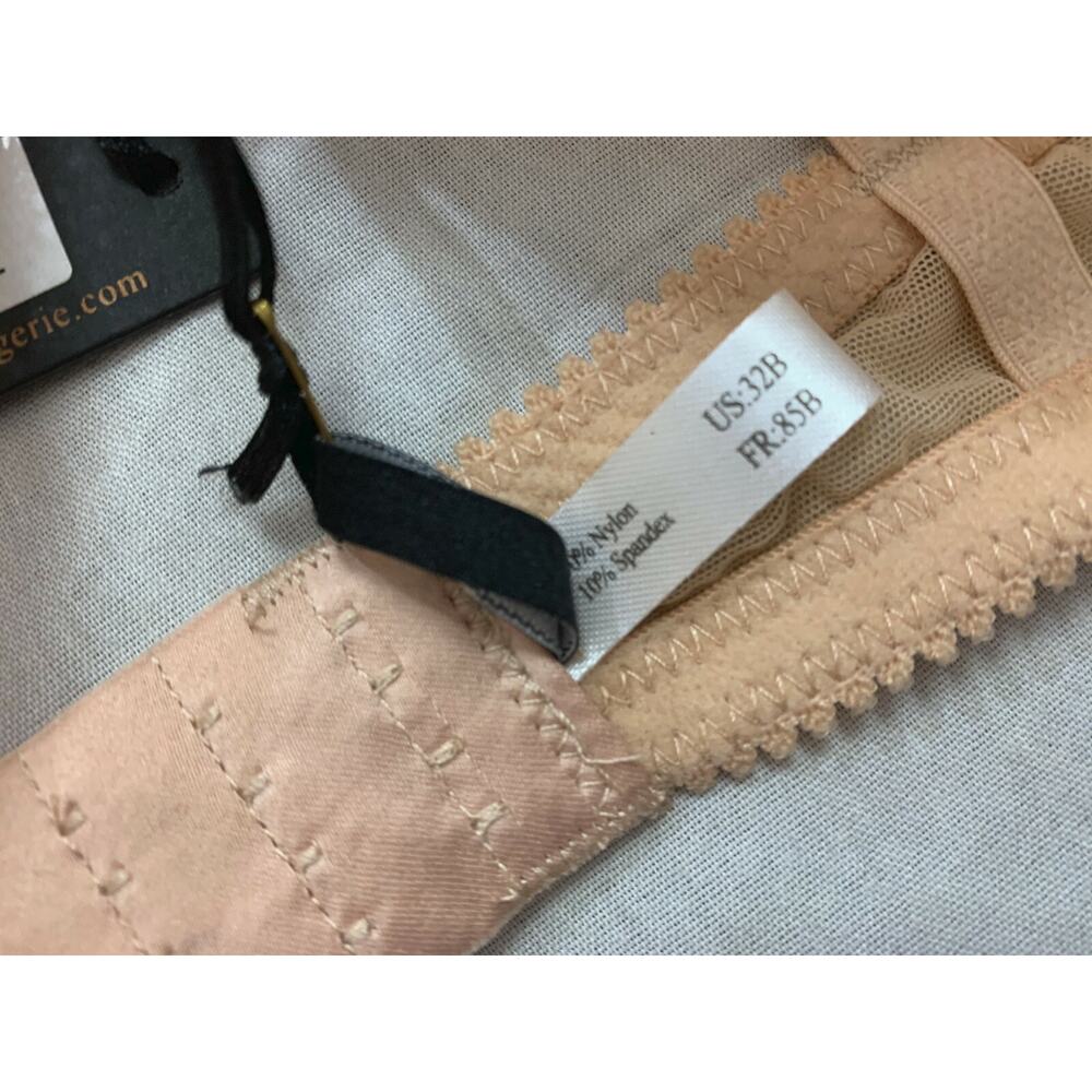 ๐๐๐ NWT ADDICTION NOUVELLE WOMENS UNDERWIRE BRA SIZE 32B๐๐๐ - Picture 2 of 3